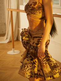 Топ ZYM 26022 Caramel leo