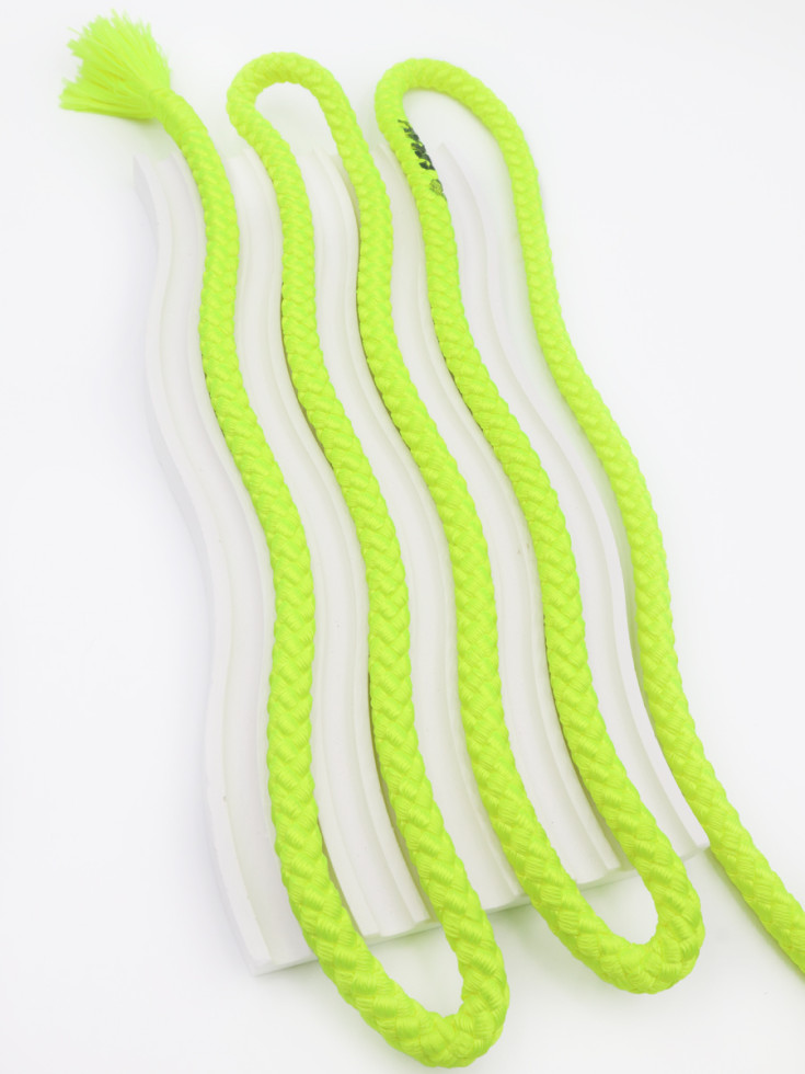 Скакалка Sasaki М-242 Fluo Yellow (KEY)